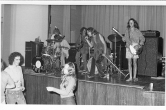 its-only-rocknroll-but-we-like-it